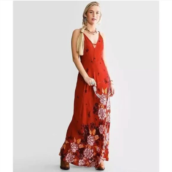 Free People Get To You Floral Maxi Dress In Scarlet - Picture 1 of 12